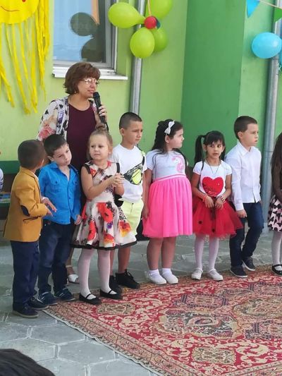 Първи учебен ден в ДГ "Здравец" - ДГ Здравец - Стралджа