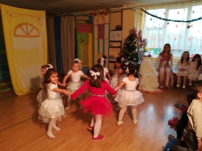 коледно тържество 2017 - ДГ Здравец - Стралджа