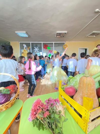 Богатствата на есента  - ДГ Здравец - Стралджа